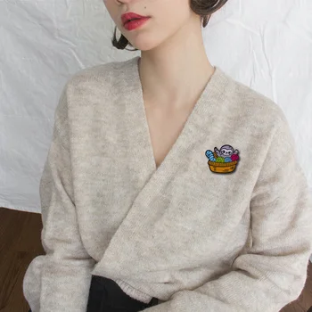 Drăguț lenea într-un yarnbasket email pin broșă cadou Perfect pentru iubitorii de tricotat fire de rauvoitori și crafters