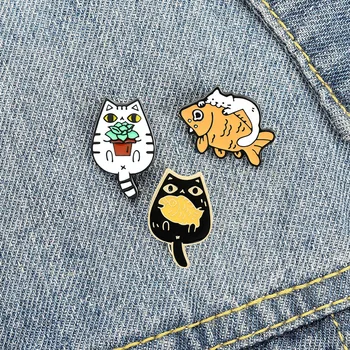 Drăguț pisica obraznic consumul de pește email brosa creator de desene animate de animale aliaj insigna ace guler rucsac accesorii cadouri pentru copii