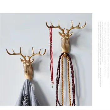 Creative Cap de Animal Hooks Gratuit-pumn cârlige Strat de Vinil Lipicios Decorative Cârlig Agățat de Perete Aur Cap de Cerb Cheile Cuier