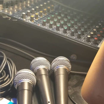 SM58 Dinamic Microfon cu Fir Vocal Microfon Cântând Microfon Handheld Pentru Etapa de Performanță