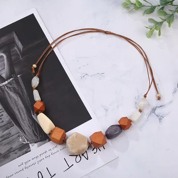 2022 Moda Lemn Rășină Pandantiv Colier Pentru Femei La Modă Lanț De Cablu Lemn Farmece Opal Accesorii Vintage, Bijuterii Cadouri Pentru Mama